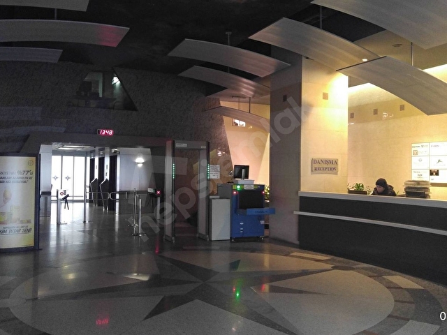 Maslak Polaris Plazada Sahibinden 250m2 Kiralık Ofis - Görsel 3