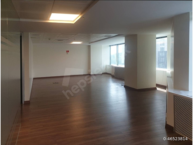Maslak Polaris Plazada Sahibinden 250m2 Kiralık Ofis - Görsel 10