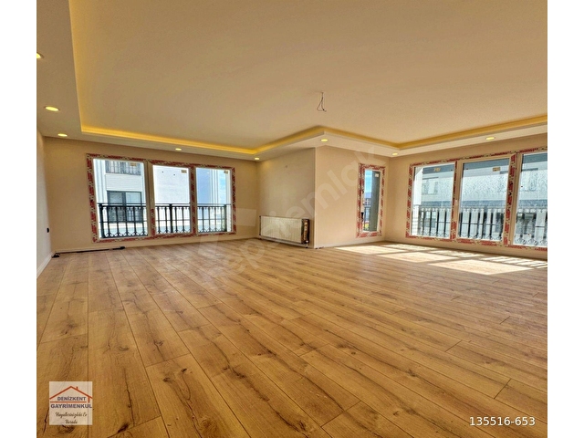 KAVAKLI MAHDE DENİZ MANZARALI SIFIR KİRALIK 2+1 ARAKAT DAİRE - Görsel 29