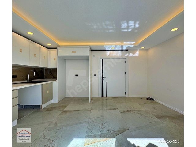 KAVAKLI MAHDE DENİZ MANZARALI SIFIR KİRALIK 2+1 ARAKAT DAİRE - Görsel 16