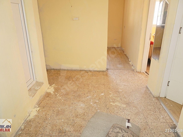 ASARLIK İNCİRLİPINAR DA KİRALIK 1+1 KISMİ EŞYALI ÇİĞLİSERKAN DAN - Görsel 16