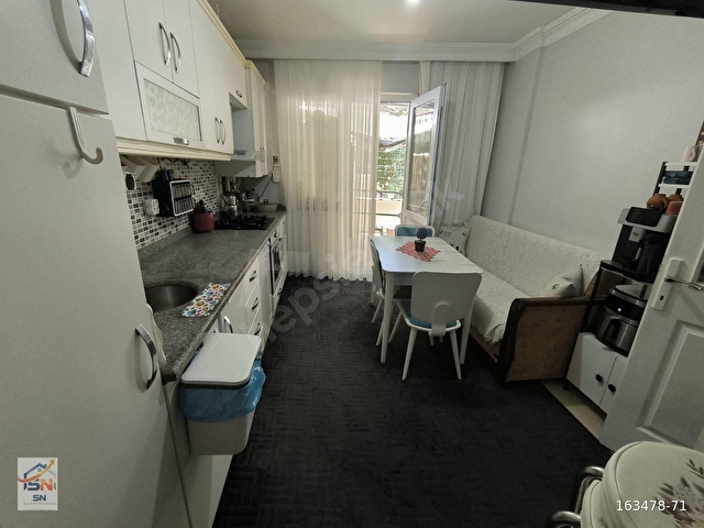 BAYRAMPAŞA SATILIK GENİŞ TERASLI DAİRE - Görsel 17