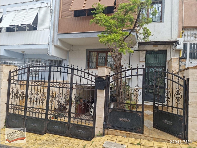 BUCA HEYKEL YAKINI 2+1 110 M2 GENÇ BİNADA BAKIMLI DAİRE