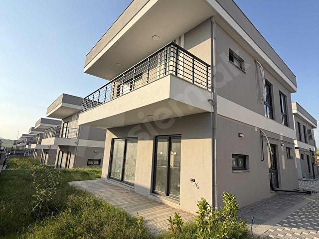 ÇUKUROVA ŞAMBAYADINDA 4+1 YÜKSEK KREDİ İMKANLI VİLLA - Görsel 23