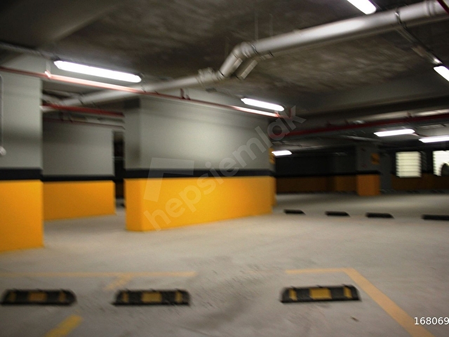 **Finans Merkezine Komşu Sarphanda 1+1 Eşyalı Kiralık Daire** - Görsel 19