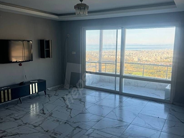 İSSUMEDE DENİZ-DOĞA MANZARALI TRIPLEX VİLLA - Görsel 3