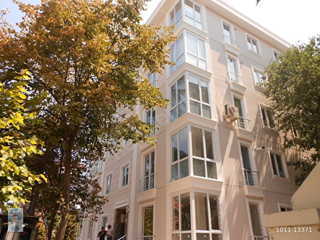 ZUHURATBABADA MEYDANA YAKIN 2+1 85M2 10 YAŞINDA KAPALI OTOPARK - Görsel 2
