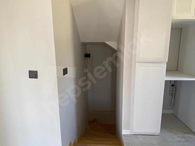 SARIÇAM ÇINARLIDA TRİPLEX VİLLA - Görsel 13