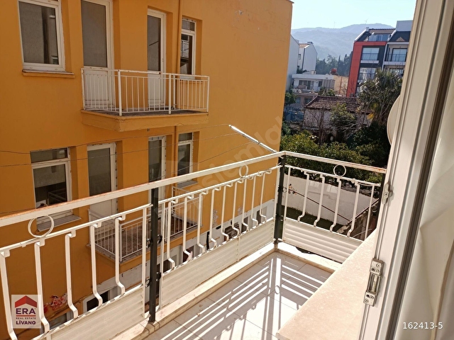 Kuşadası Davutlar merkezde satılık daire - Görsel 7