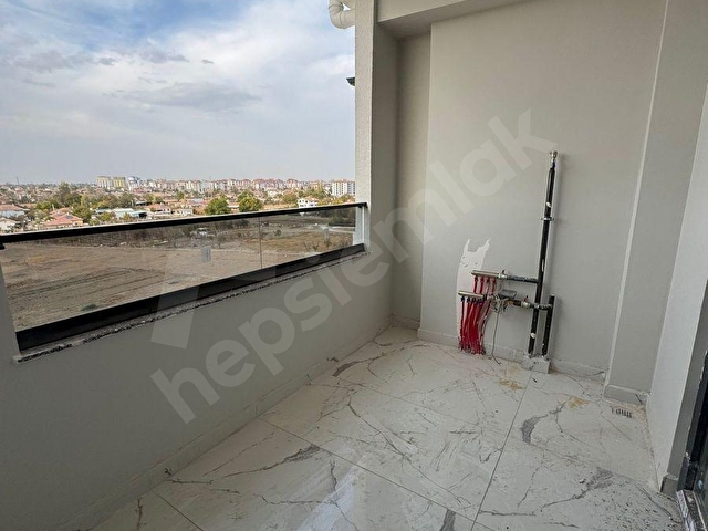 BARBAROS MAHALLESİ YENİ KARAMAN YOLU ÜZERİNDE SATILIK LÜKS 1+1 GENİŞ DAİRE - Görsel 7