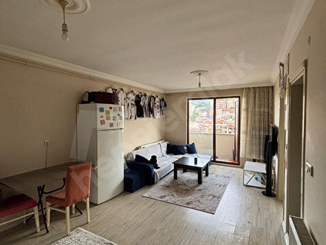 ZONGULDAK İNCİVEZ MAHALLESİNDE SATILIK YATIRIMLIK DENİZ MANZARALI 1+1 DAİRE - Görsel 6