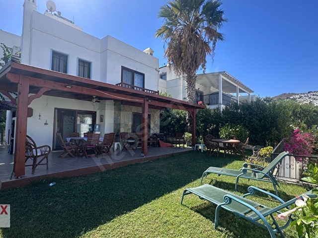 BODRUM BAĞLADA ÖZEL PLAJLI SITE IÇINDE 4+1 SATILIK TAM MÜSTAKİL VILLA - Görsel 5