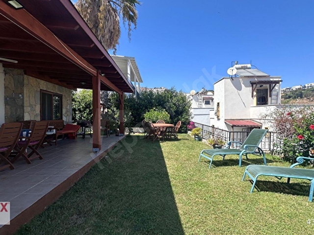BODRUM BAĞLADA ÖZEL PLAJLI SITE IÇINDE 4+1 SATILIK TAM MÜSTAKİL VILLA - Görsel 9