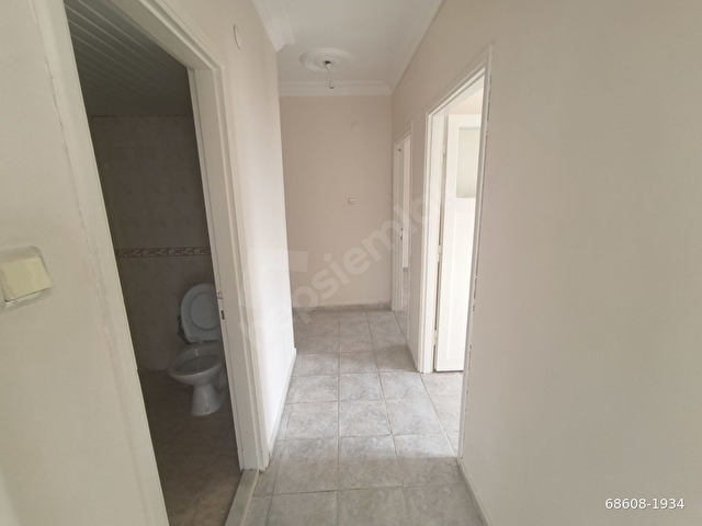 ASİLDEN TOROSTA DOĞALGAZ KOMBİLİ 3+1 ÇİFT BANYOLU YENİ BOYALI - Görsel 25