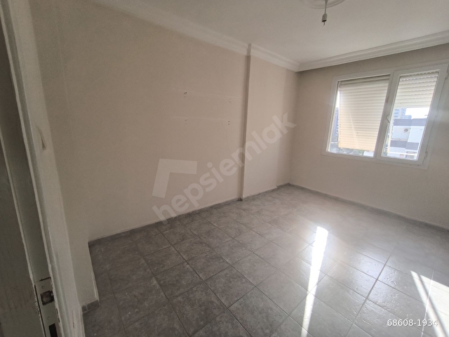 ASİLDEN TOROSTA DOĞALGAZ KOMBİLİ 3+1 ÇİFT BANYOLU YENİ BOYALI - Görsel 11