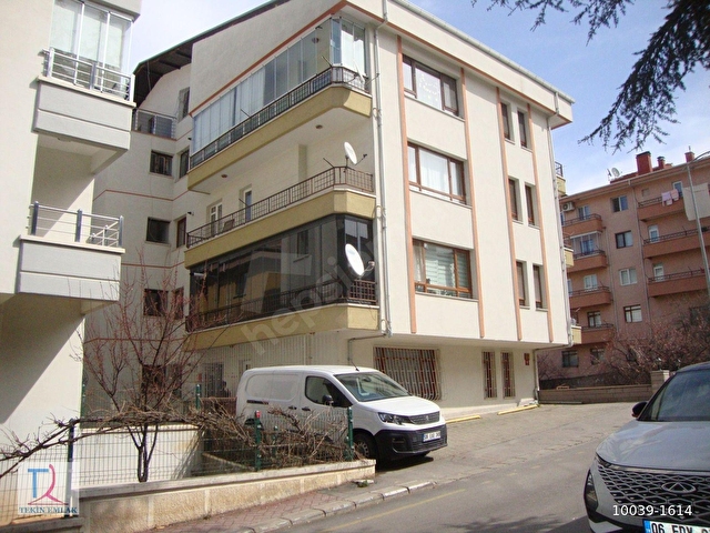 Y.ÖVEÇLER DE KAT KONUMUNDA 4+1 YÜKSEK GİRİŞ DAİRE - Görsel 4