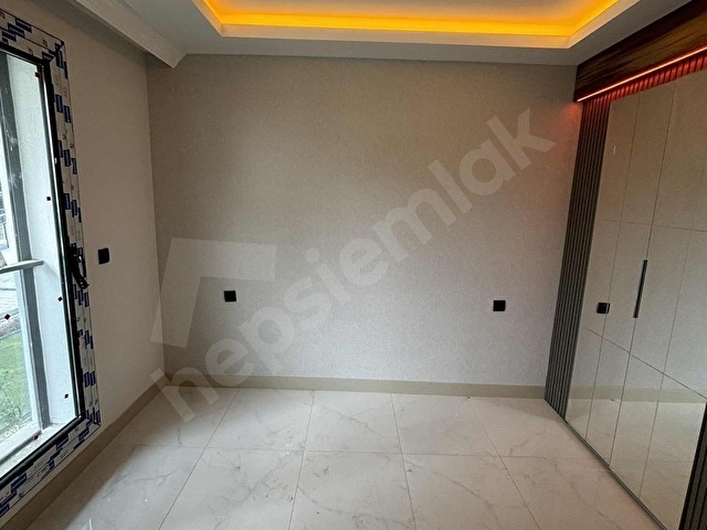 MURATBEYDE HAVUZLU SİTEDE SATILIK 3+1 SIFIR LÜX DAİRE - Görsel 8