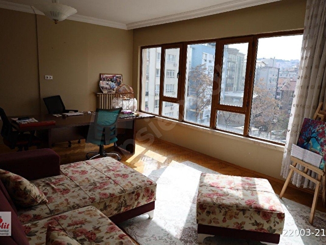 Tunalı Büklümde 3+1 Arakat,Şömineli, 40m2 Depolu,Yüksek Kira Getirili, Otoparklı Satılık Daire - Görsel 5