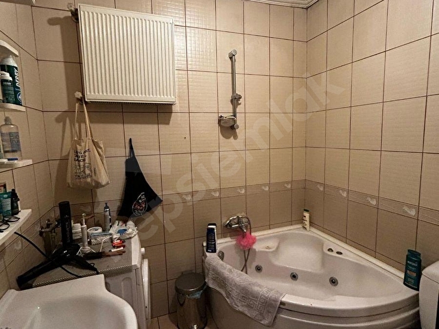 Ayrancı Refikbelendirde 3+1 110m2 bakımlı kombili daire - Görsel 10