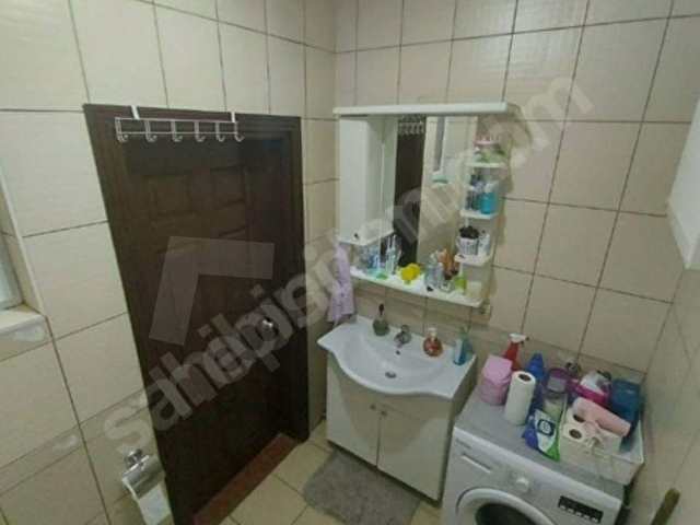 Ayrancı Refikbelendirde 3+1 110m2 bakımlı kombili daire - Görsel 2
