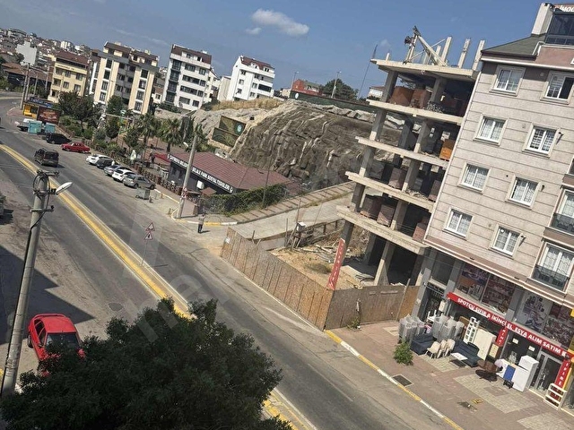Çayırova uğurmumcu Caddesinde kiralık asansörlü 2+1 daire - Görsel 12