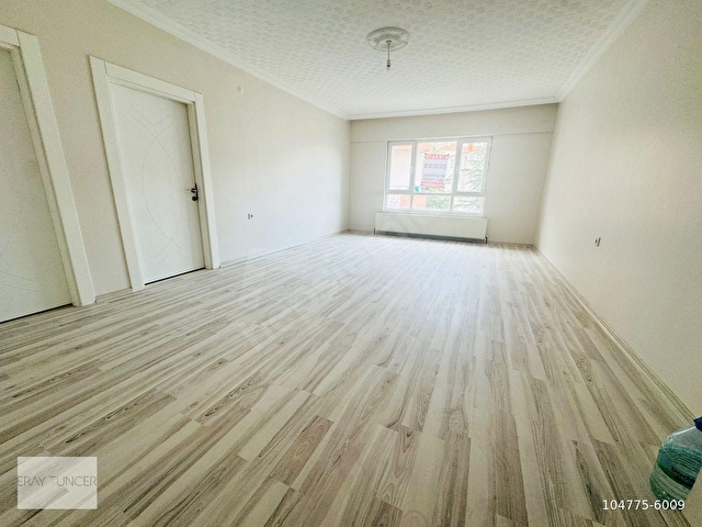 Aşık Veysel Mahallesinde Ön Cephe Full Yapılı 3+1 Kiralık Daire - Görsel 3