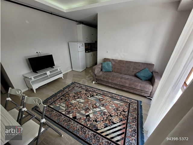 +1DEN DEVLET HASTANESİ YAKINI 50 M2 1+1 EŞYALI KİRALIK APART