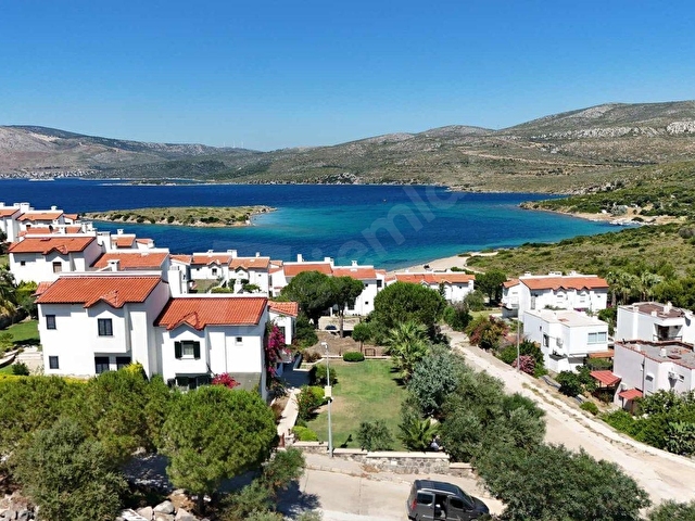 Çeşme Ildırı Günkent Sitesinde Deniz Manzaralı Özel Plaj ve Koy - Görsel 7