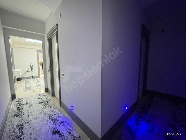 İLDEM CADDE ÜZERİ 3.5+1 ÖZEL YAPIM SATILIK LÜKS DAİRE EŞİ YOK - Görsel 16
