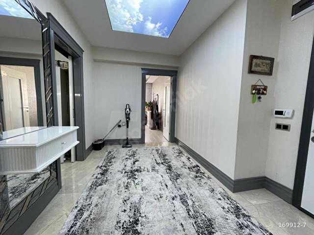 İLDEM CADDE ÜZERİ 3.5+1 ÖZEL YAPIM SATILIK LÜKS DAİRE EŞİ YOK - Görsel 13
