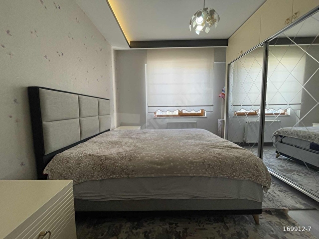 İLDEM CADDE ÜZERİ 3.5+1 ÖZEL YAPIM SATILIK LÜKS DAİRE EŞİ YOK - Görsel 25