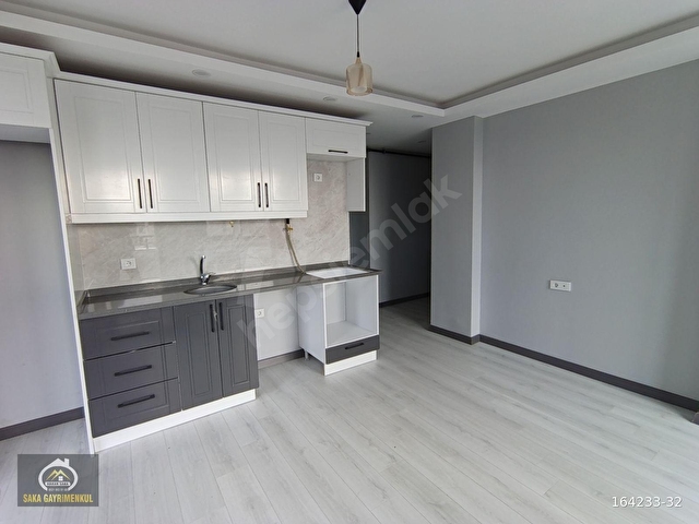 Denize 50mt mesafede Güney cephe iskanlı 1+1 Daire sıfır kombili - Görsel 7