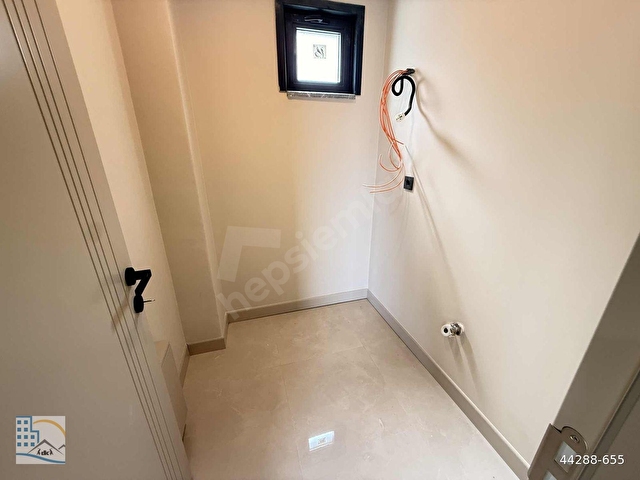 Şile Çayırbaşında Müstakil, Havuzlu, 5+1 Lüks Villa - Görsel 22