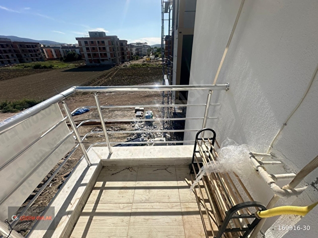ÇÖZÜM EMLAKTAN MURADİYEDE 1+1 EŞYALI FIRSAT SATILIK DAİRE - Görsel 12