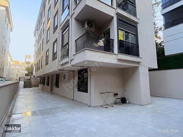Yeni Binada 3+1 Ebeveyn Banyolu Otoparklı Arakat Daire - Görsel 23
