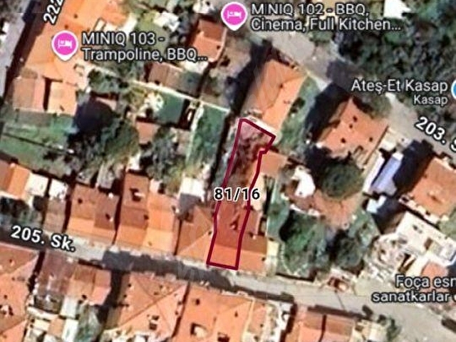 Eski Foça Merkezde Muhteşem Konumda Restore Edilmiş Bahçeli Taş Ev - Görsel 11