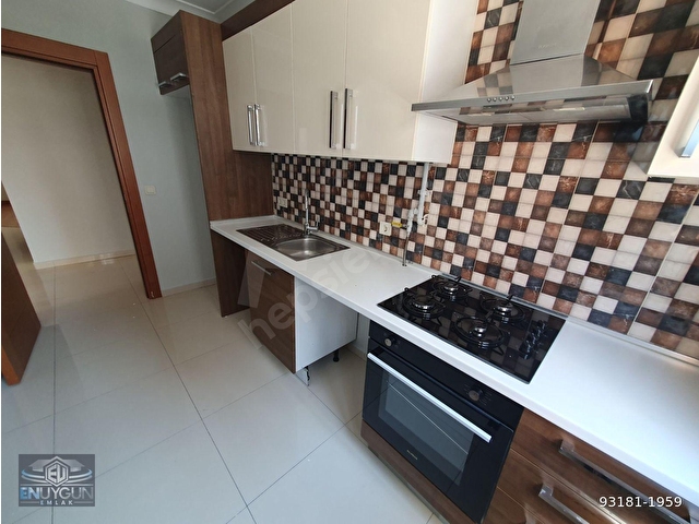 İŞTE BEKLEDİĞİNİZ DAİRE... OTOPARKLI LÜKS BİNA ARAKAT YENİ 3+1 - Görsel 10