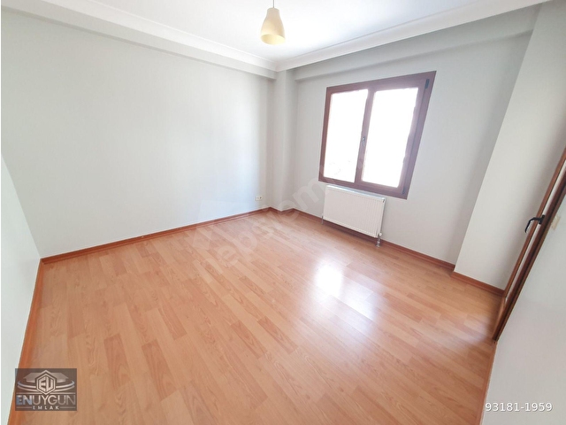 İŞTE BEKLEDİĞİNİZ DAİRE... OTOPARKLI LÜKS BİNA ARAKAT YENİ 3+1 - Görsel 12