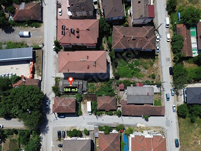 ASİL EMLAK | KİREMİTOCAĞI MH SATILIK EV VE 186m2 ARSASI