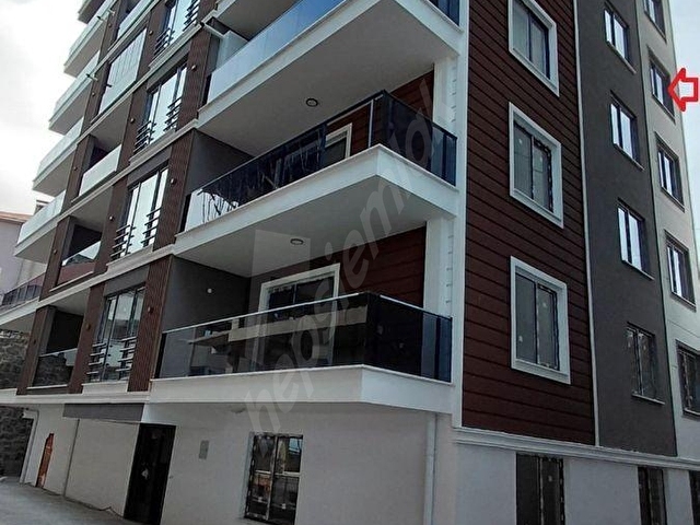 SATILIK SIFIR DAİRE 2+1 DOĞALGAZLI 90 METREKARE 4. KAT YALI MAH 454 EMLAKTAN