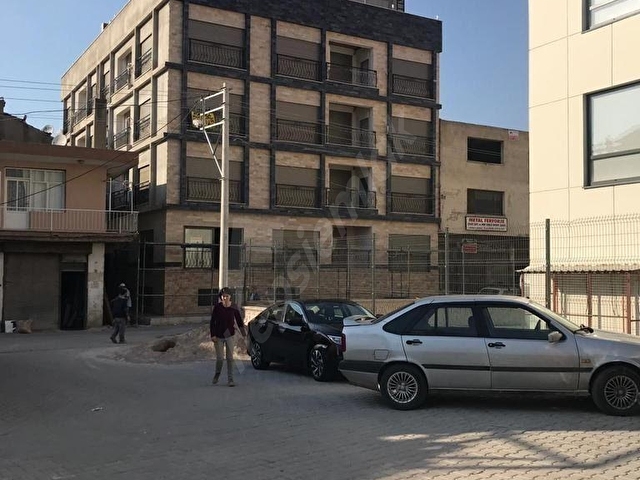 İzmir Karşıyaka Şemikler’de yeni binada kiralık 1 + 1 daire - Görsel 15
