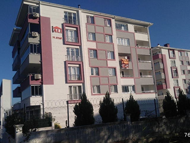 Bursa Osmangazi Hamitler 3 1 Acil Satilik 140 Metre Kupon Daire 76332 1422 Hurriyet Emlak