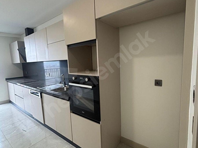 ATAŞEHİR MODERNDE 15.KAT ÇİFT CEPHELİ 3+1 DENİZ MANZARALI DAİRE - Görsel 6