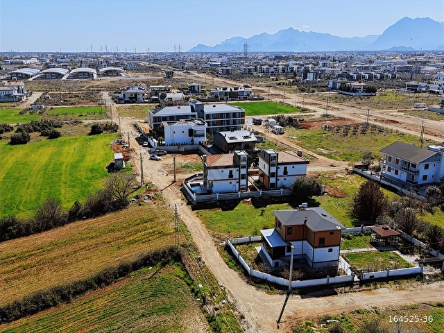 Antalya Döşemealtında Değerli Lokasyonda Satılık Villa - Görsel 4