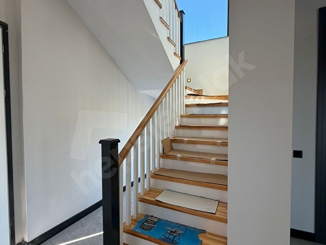 Antalya Döşemealtında Değerli Lokasyonda Satılık Villa - Görsel 9