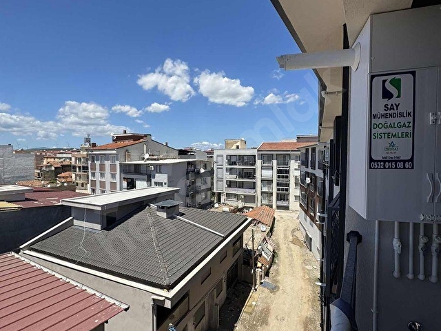 MERKEZE YÜRÜME MESAFESİNDE 2+1 FERAH DAİRE - Görsel 13