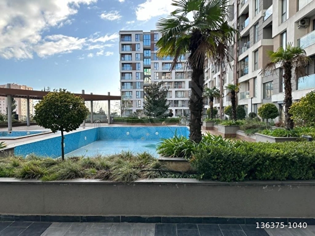 BEYLİKDÜZÜ WESTSİDE 2DEKİ DAİRE TAKSİTLİ SATILIR METROBÜZ 2DK