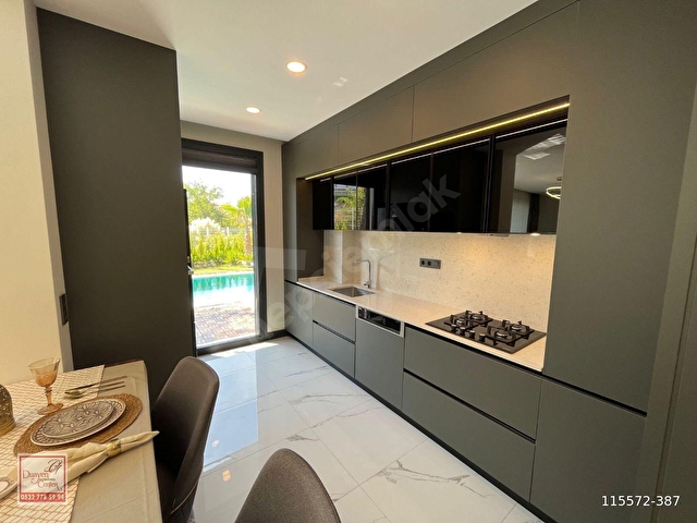 Kuşadası AkıllıEv Sistemli Müstakil Havuzlu EşyalıLüks 4+1 Villa - Görsel 20