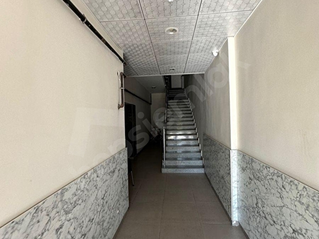 Uşak, Şehir Merkezi,Durak Özgöbek Otel Arası Lüks   sıfır esyalı 1+1 Apart - Görsel 21