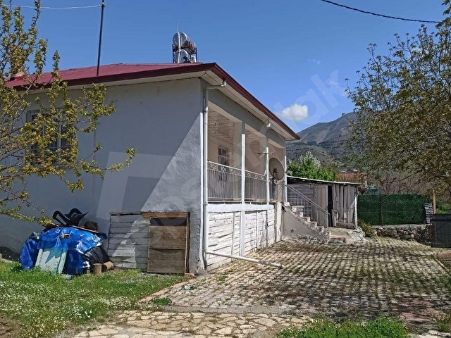 SATILIK BAHÇELİ EV - Görsel 20
